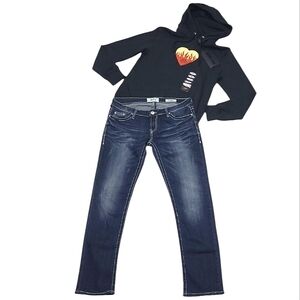 Daytrip Leo Straight Jean Embellished Low Waist Rise Distressed Worn Dark Washed